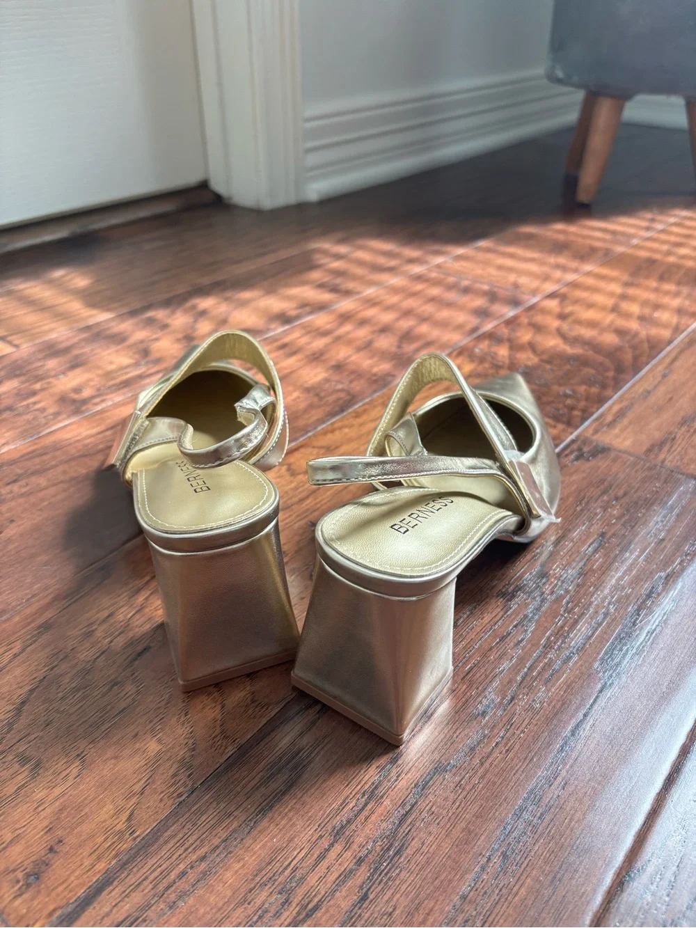 Gold Pointed toe Slingback Heels